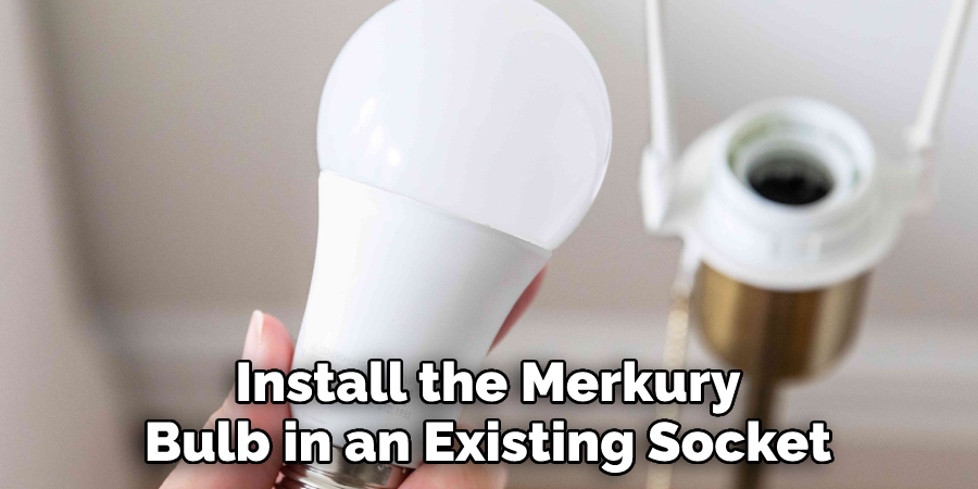 Install the Merkury 
Bulb in an Existing Socket