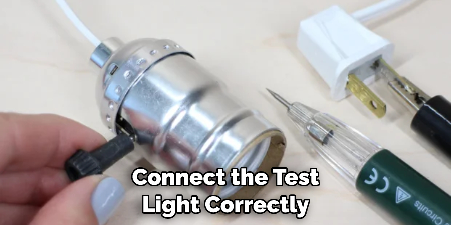 Connect the Test Light Correctly