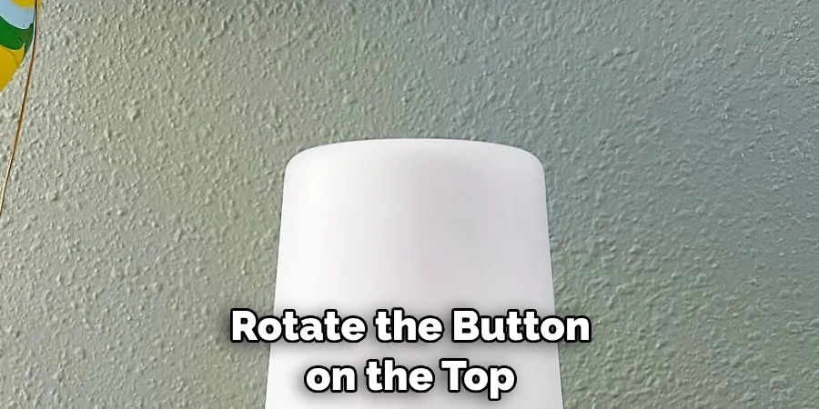 Rotate the Button on the Top