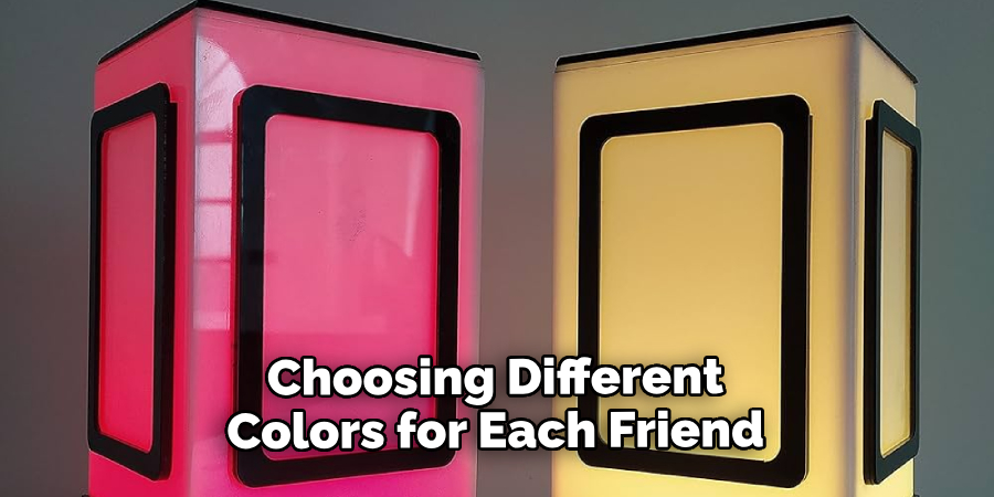 Choosing Different Colors for Each Friend