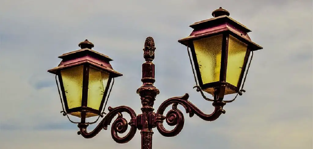 How to Restore Faded Outdoor Light Fixtures