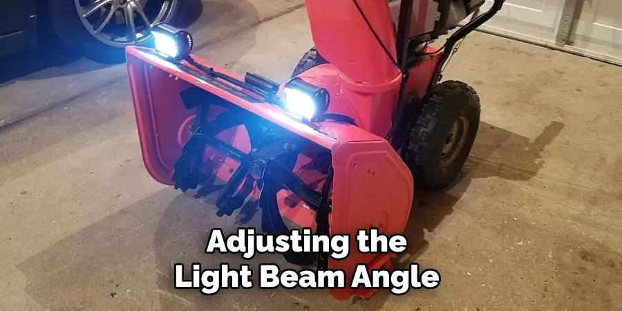 Adjusting the Light Beam Angle