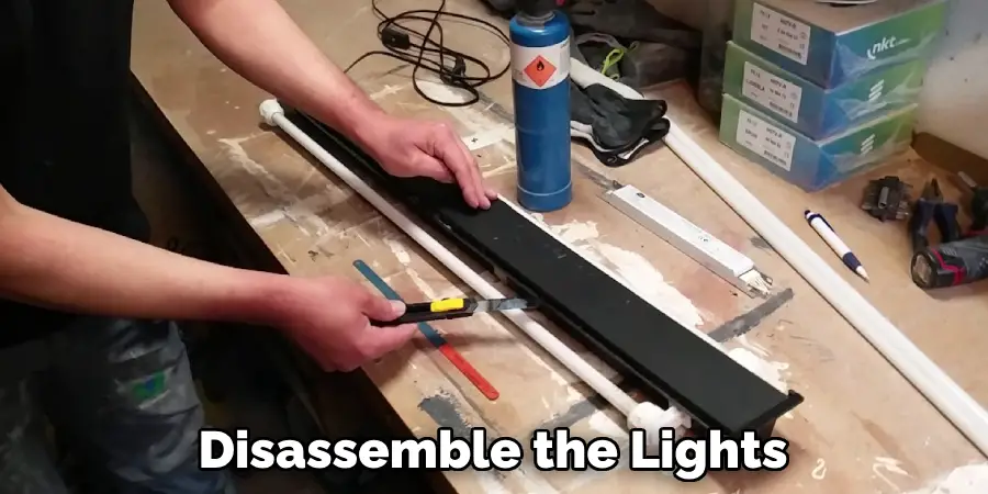 Disassemble the Lights