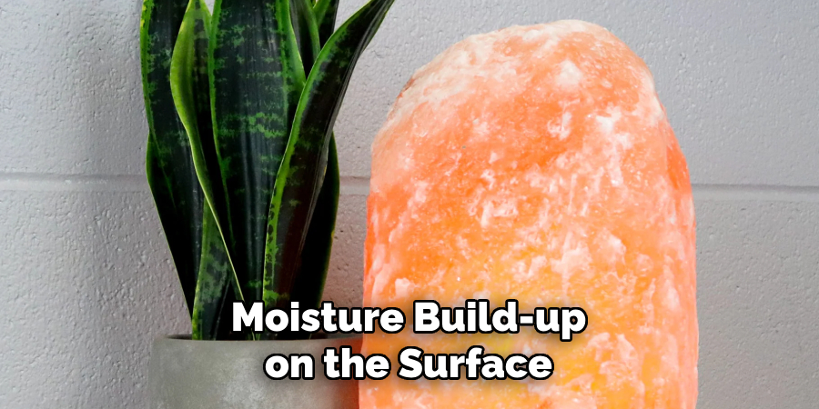 Moisture Build-up on the Surface