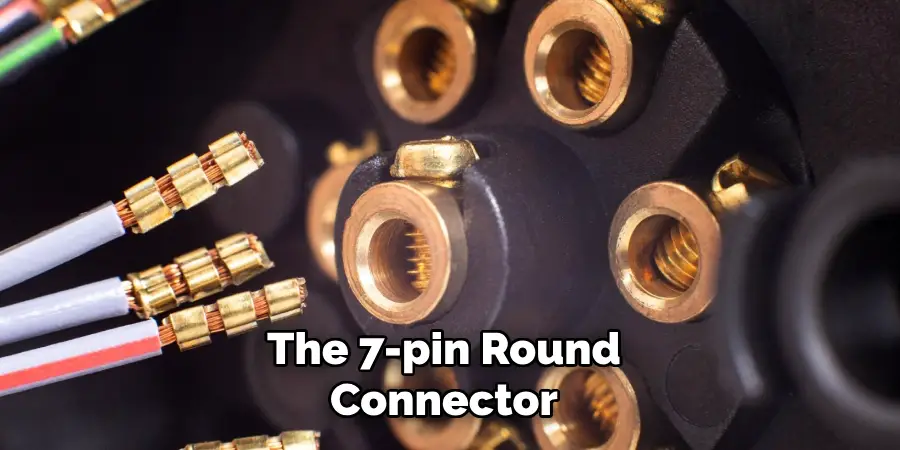 The 7-pin Round Connector