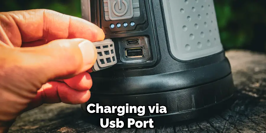 Charging via
Usb Port
