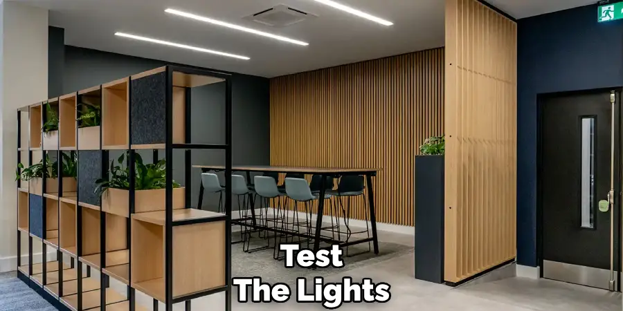 Test
The Lights
