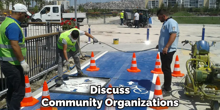 discuss community organization