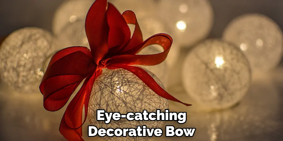 eye-catching decorative bow