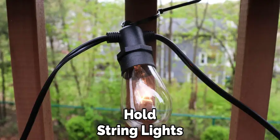 Hold
String Lights