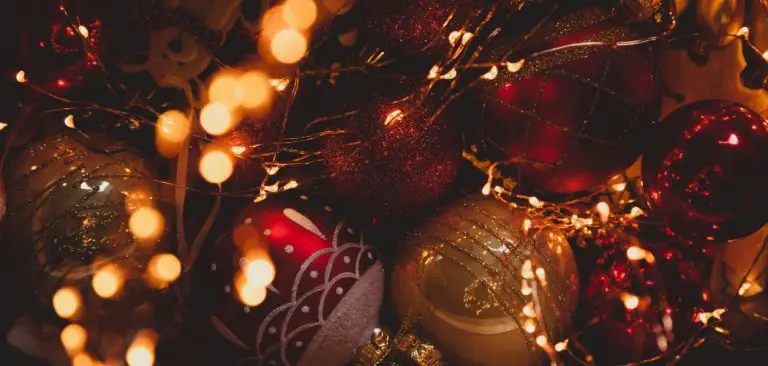 How to Tell if Christmas Lights Are Indoor or Outdoor