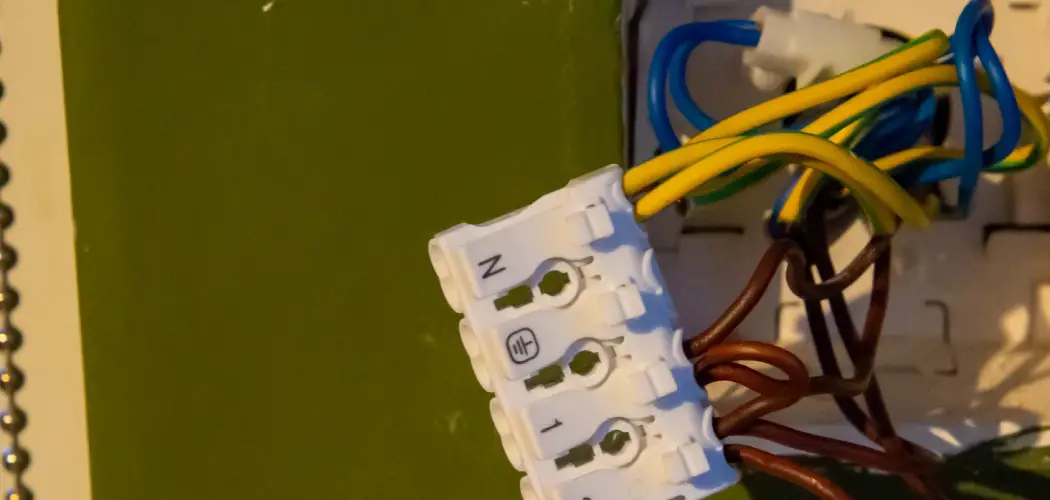 How to Wire a Light With No Ground