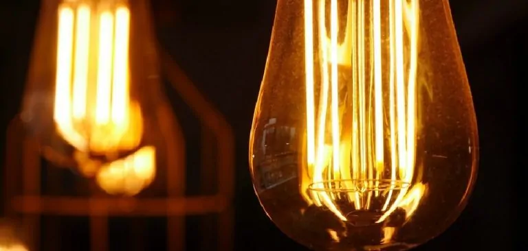 How to Test if a Light Fixture Has Power